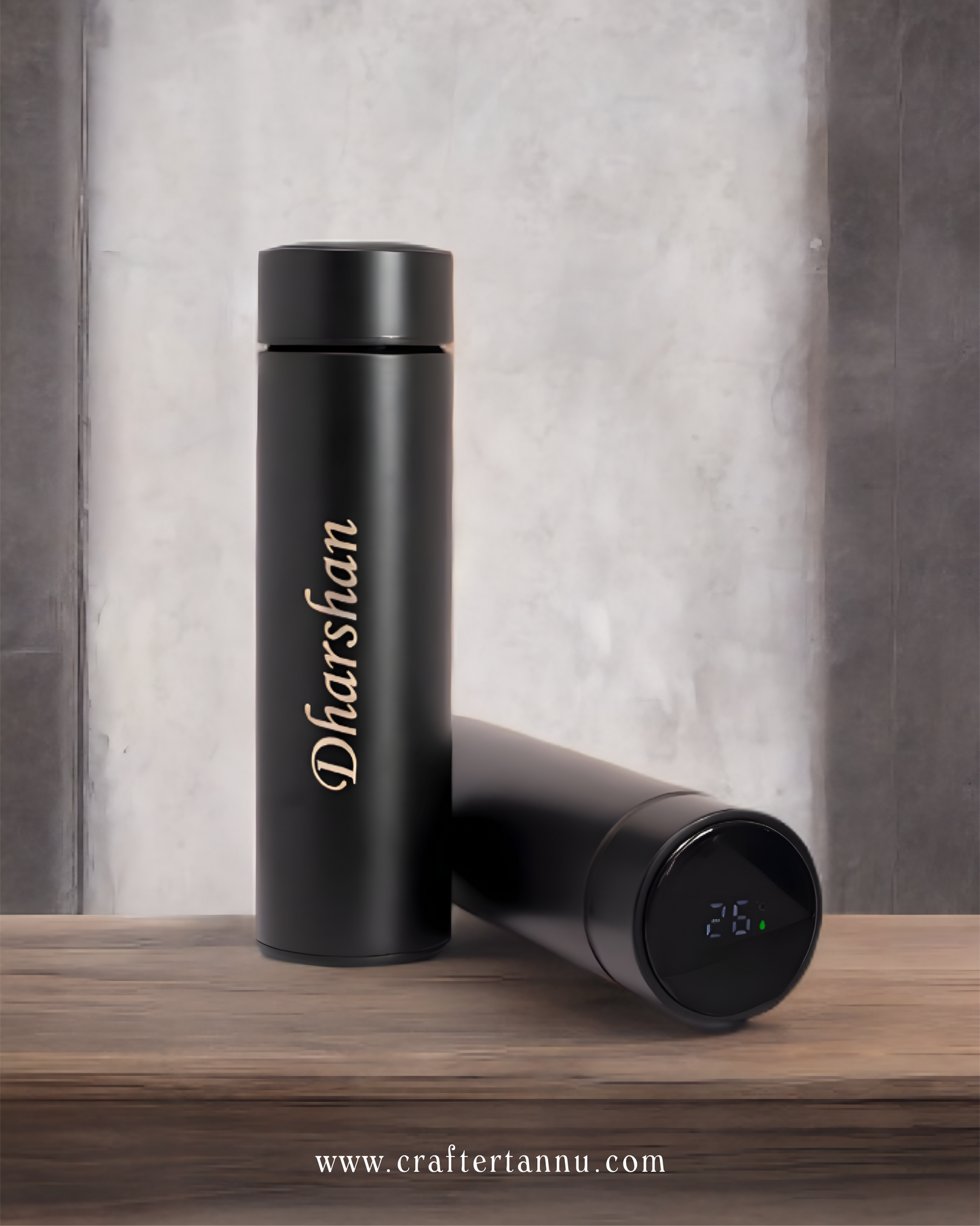 Personalized Smart LED Temperature Bottle – Black Matte Finish