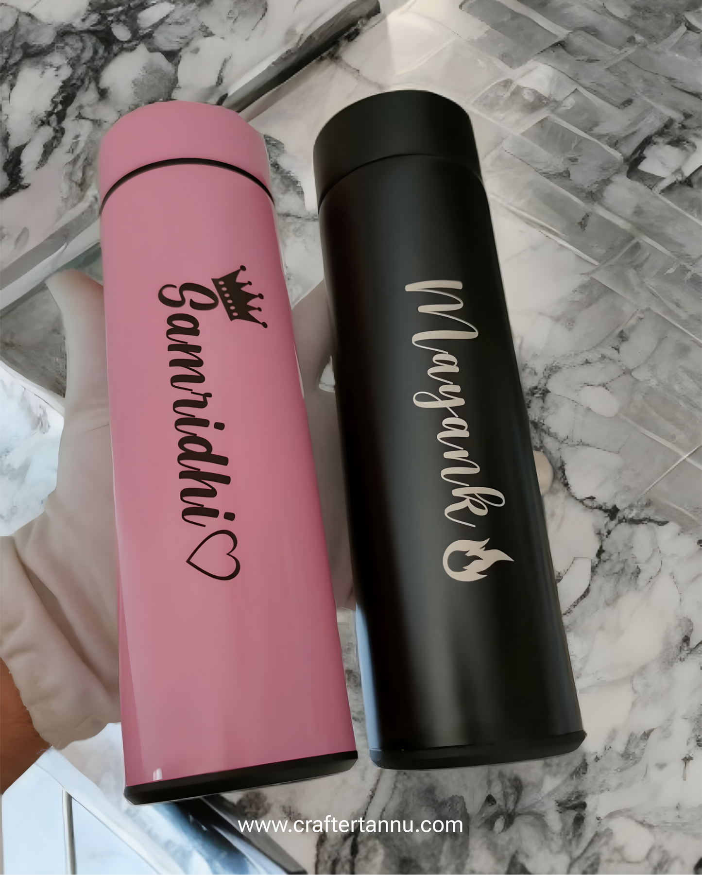 Personalized Smart LED Temperature Bottle – Black Matte Finish